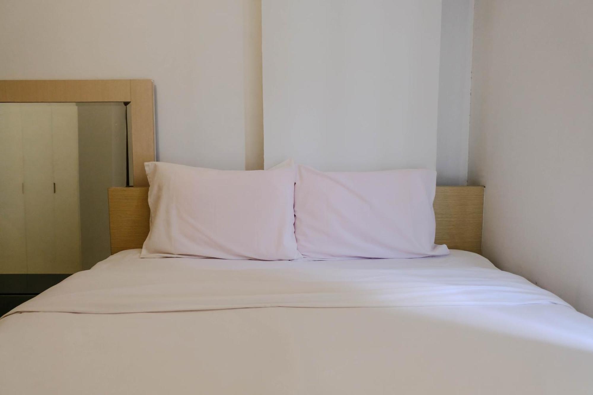 Good Choice 2br At 12th Floor Gateway Ahmad Yani Cicadas By Travelio Apartemen