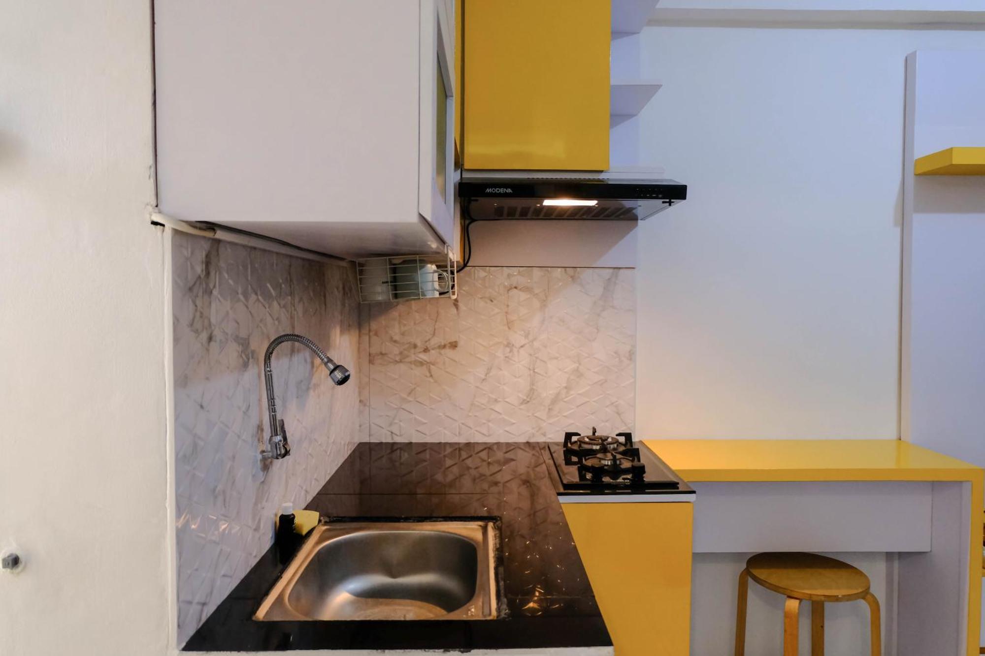 Good Choice 2br At 12th Floor Gateway Ahmad Yani Cicadas By Travelio *